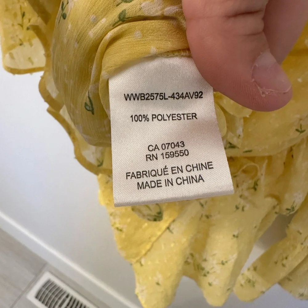 Elegant Yellow Floral Ruffle Blouse - Picture 5 of 5